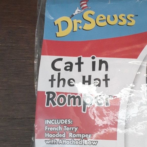 Dr. Seuss Cat in the Hat Romper - Adult Costume 🍎 - Picture 3 of 5